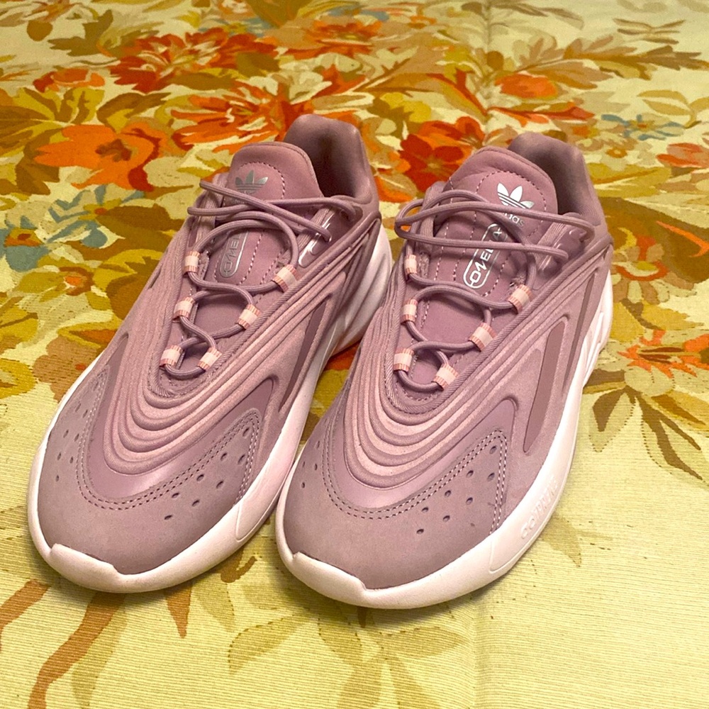GW0614 adidas Originals Ozelia pink purple sneakers women's size 7 tennis shoe
